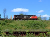 A solo SD70I leads a fairly short L562 eastbound past Bayview Jct. Usually this train terminates in Hamilton, however today it came out further east and continued to Aldershot Yard where it terminated. 