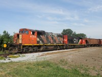 CN 4784 comes onto the CN Sarnia Spur in Chatham, ON bound for Blenheim, ON where they would drop off ten grain cars. 