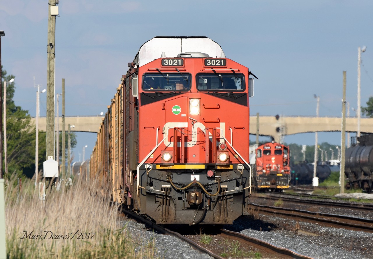 Train 271 passing through Sarnia with empty auto racks.