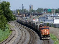 CN 5786 & CN 5325 lead CN 527 west, unfortunately for me on the south track of CN's Montreal Sub.