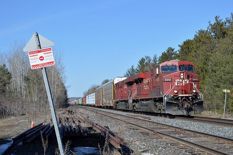 Heading south for a meet with 113, the crew wastes no time getting down the line, breaking the silence in the small township.