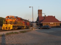 I can finally check this shot off my to do list.  Here we see RLHH 3404 and NECR 3840 leading SOR 597 by the Brantford station on their way to Paris with 25 cars.  Timing worked in my favour tonight as my prof dismissed up 20 minutes early and a quick stop at the station found them waiting to come off the Hagersville Subdivision for Paris.