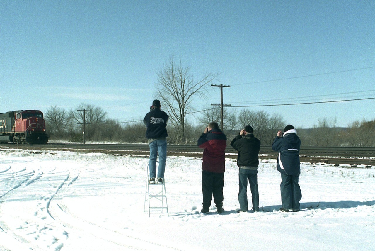 Mr. Smith's popular lineup image of the local Brantford fanatics prompted me to dig up this image taken out by the old Paris Jct some years before. Most of us still enjoy this location, but for one, you can see how tough a struggle it was for him before drones were invented.