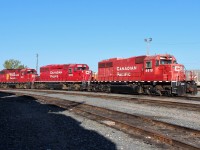 Power for local train T10 picking up a pair of ex SOO LINE SD40-2's for scrap. The non dynamic brake equipped 6618 was a hump unit at Agincourt before it's retirement. 