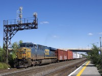 CSXT 751 is the sole power on a 53-car CN 327 as it passes through Dorval. This is the first time I've seen this train with only engine.