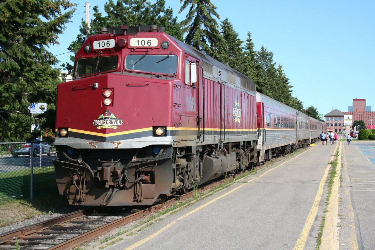 A short five-car Agawa Canyon Tour Train unloads at the end of a run at the Algoma Central Railway station in Sault Ste. Marie, ON.