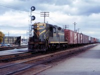 CN Hamilton-based ‘wayfreight’ No.560 with Mimico connection cars returning to Hamilton, Conductor’s name was Gillies. This could actually be Oct 27th or 30th as the 4333 spent over a week in local Hamilton service, as well as on London/Niagara Falls trains 792/793. CN 4330/4339 group were Montreal-assigned at this point in their lives.
