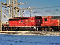 Christmas Eve 2013 sees CP SD40-2 6047 headed west off the fuel stand.