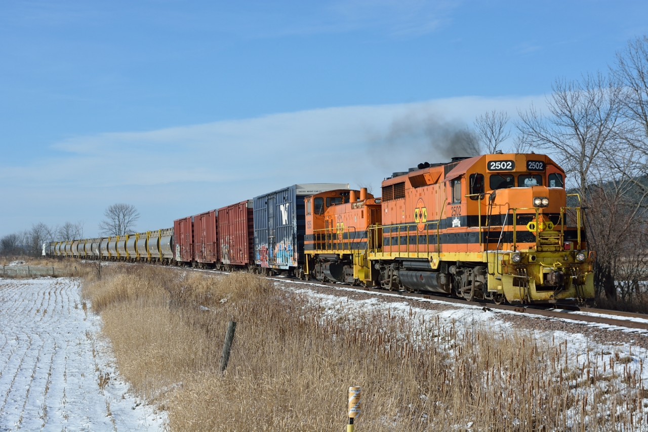 Quebec Gatineau's Lachute sub freight makes an eastbound turn from Thurso to Ste-Therese twice weekly.

Ken Goslett