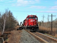 After crossing Concession 7 In Puslinch, CP 4447 with CP 3108, extend the arms on the spreader to head westward towards Galt.