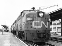 CN 6786 sits at the passenger station in London, Ontario on November 30, 1968.