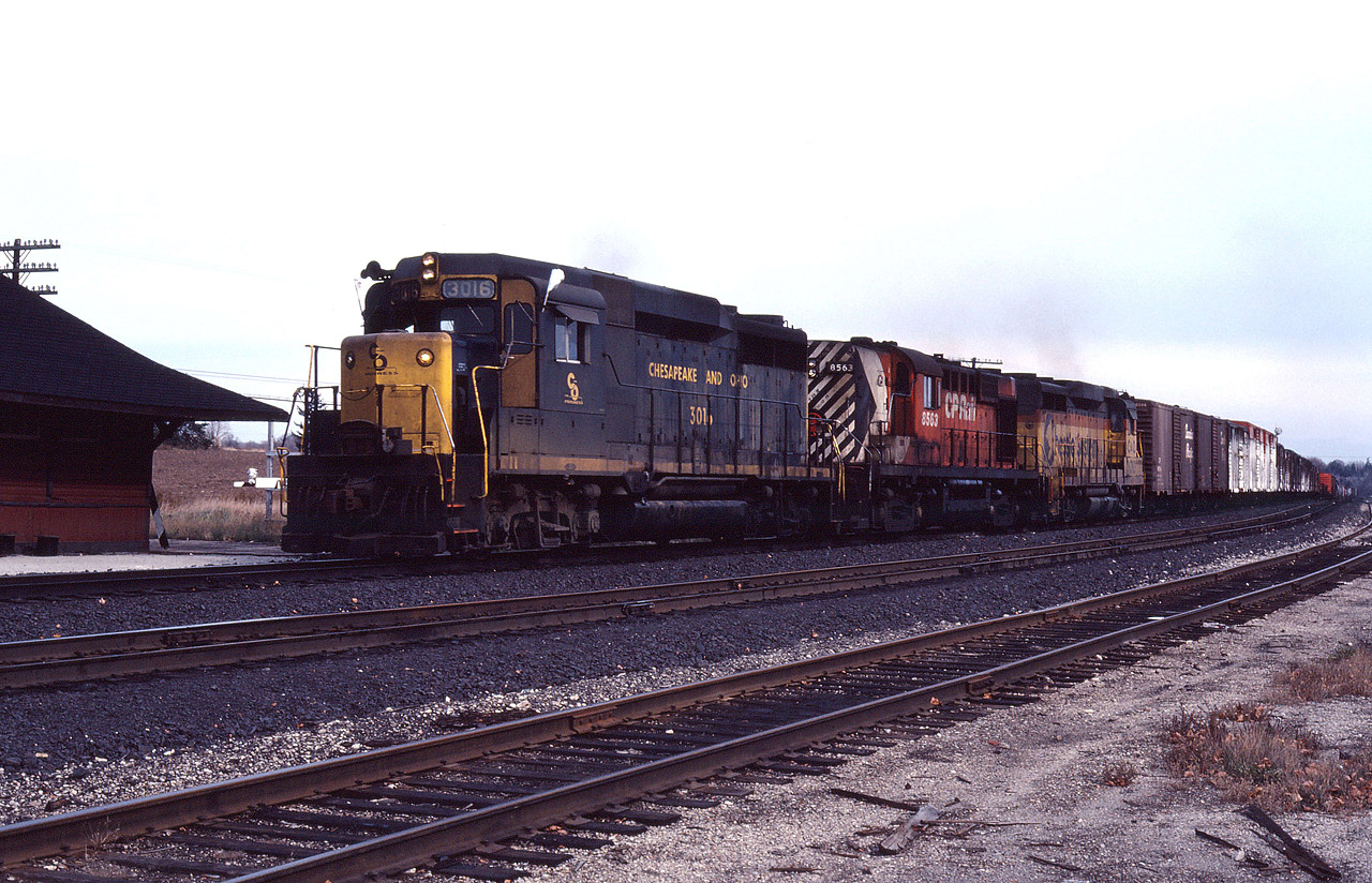 Westbound at Guelph Junction with lease power.