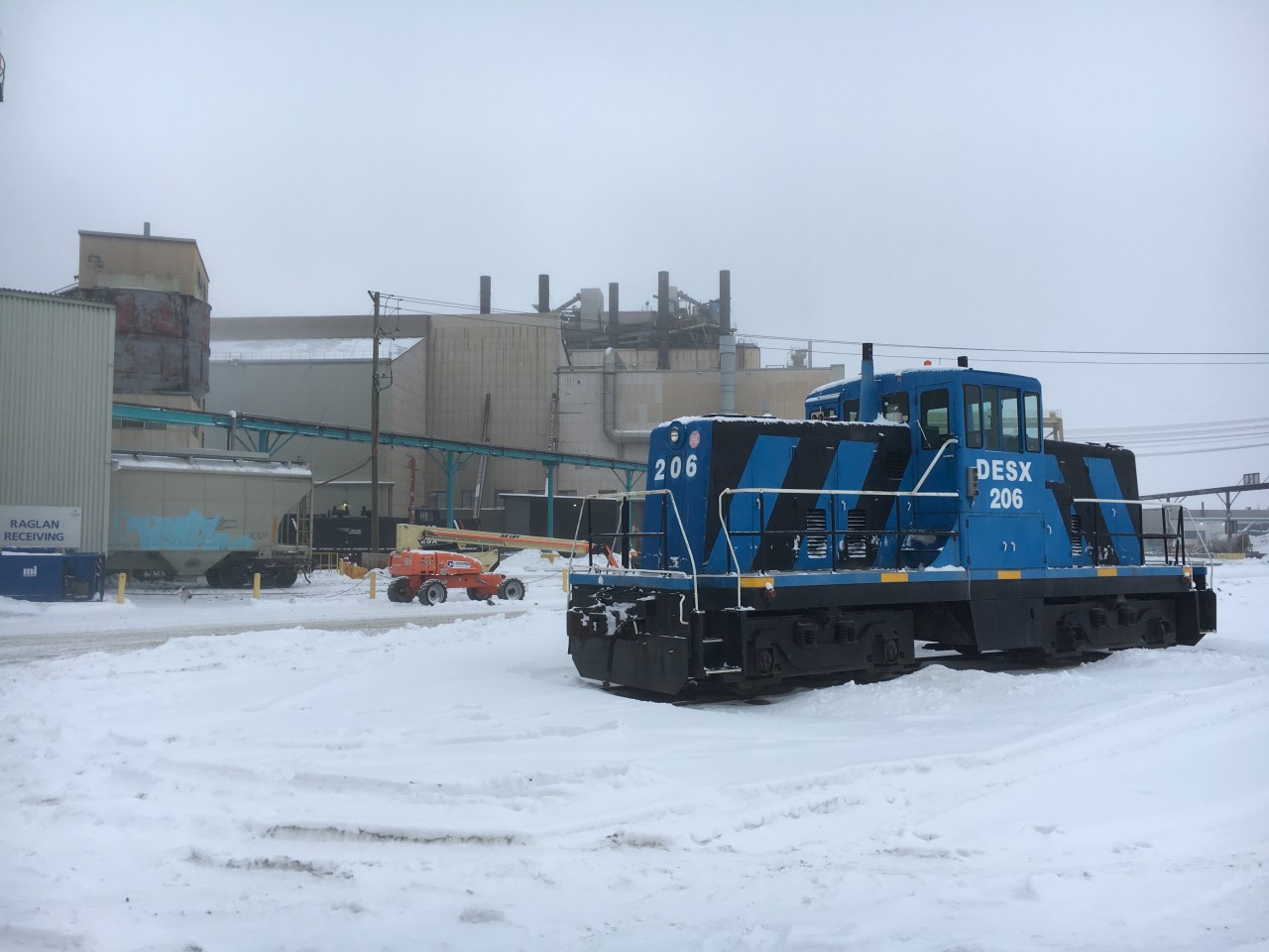 DESX 206, on standby, in the yard at Glencore Sudbury INO Smelter waiting for a load to shunt around the property.