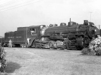 The engine crew of Canadian Pacific P3-class Mikado 5370 sets about their duties during a station stop at Guelph Junction for water. 5370 was the road engine of this westbound freight, with the assist or push engine ahead being G1 Pacific 2228. 
<br><br>
A view of the head end of the train: <a href=http://www.railpictures.ca/?attachment_id=25522><b>http://www.railpictures.ca/?attachment_id=25522</b></a>