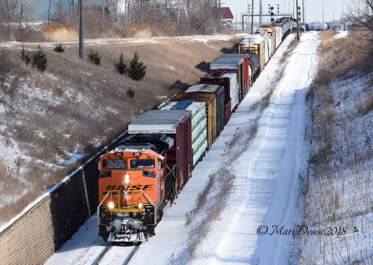 BNSF 9116 heads back to Port Huron, MI., leading train 501.