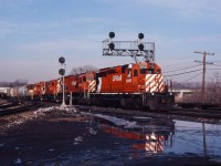 The Starlight rolls through Bayview with SD40 5550, M636 4741, RS18 8763, SW1200RS 815x, and a TH&B GP7.
