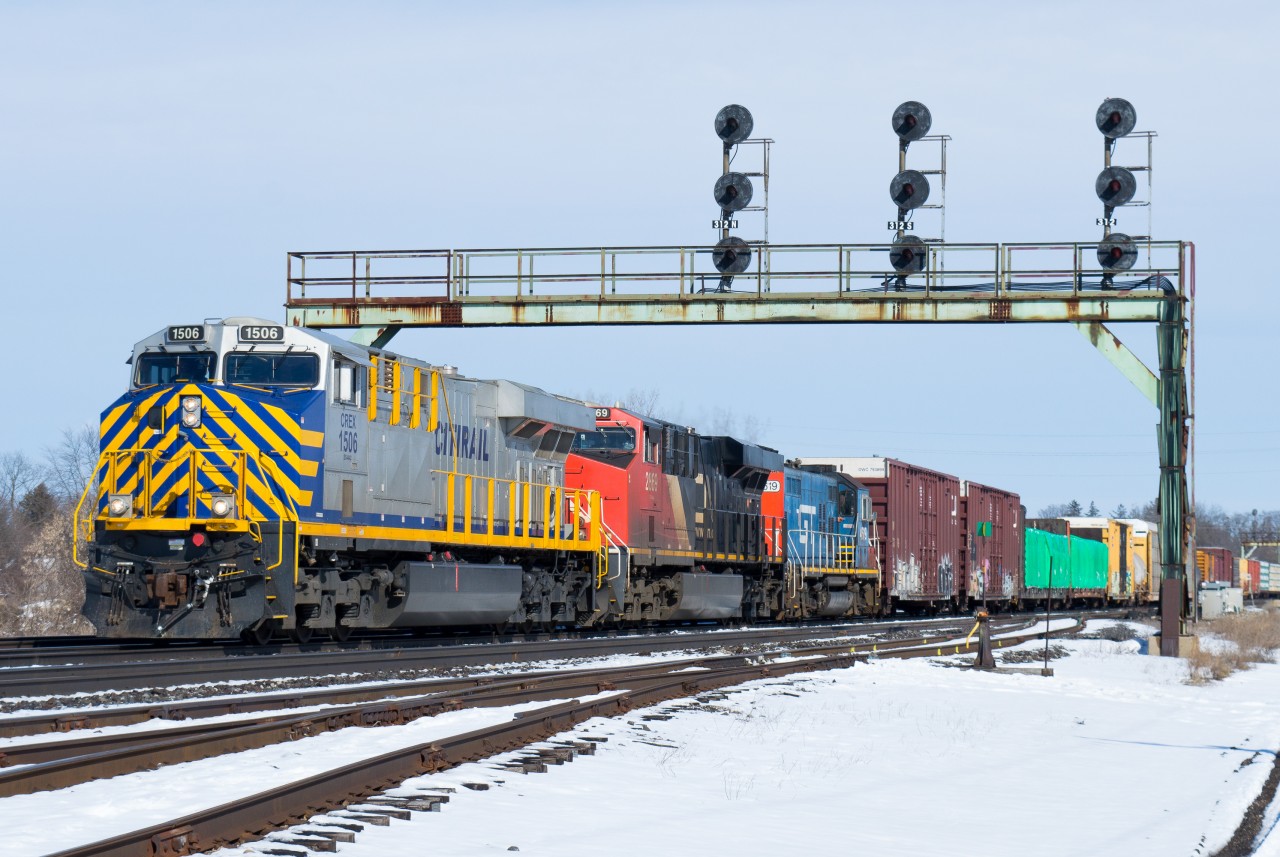 CN 385 slows to work the North Service track in Paris with CREX 1506, CN 2869 and GTW 4619.  They would lift 39 cars of traffic from the SOR before receiving a crew change and heading for Sarnia.  I would photograph this train 3 times over the course of the afternoon, just outside of Lynden at Powerline Road, Paris Junction and Paris West.  Definitely worthwhile on a sunny day.