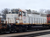 NREX SD40-2 5417 hitching a ride on CN 148. 5417 was built in August of 1976 as KCS 672. It would later be sold and become CP 672 in the early 90's, and lastly CP 5417 before being retired in 2001. National Railway Equipment Company would acquire it in 2004 (It would later spend some time leased to CP in the 2007 leaser era)