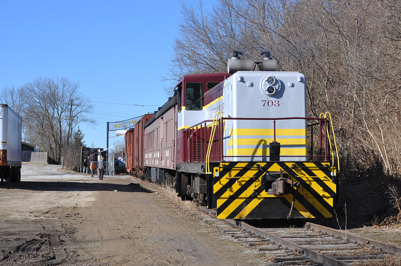 SSR 703 is south of Mill street for the first time I've seen. There was some interesting switching action going on, had to pull out some old wooden box cars for some maintenance. Both SSR 703 and 22 were running so you could say it was pretty action filled day. Just another day on the railroad.
