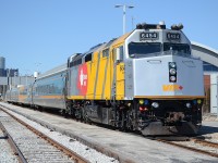 VIA 6454 with newly applied 40th Anniversary Decal, sits at Windsor Station, with a very clean train.