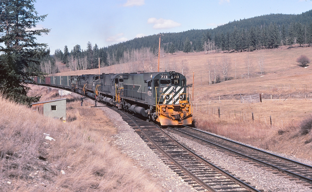 A meet a Mackin a sunny but very dry spring afternoon.