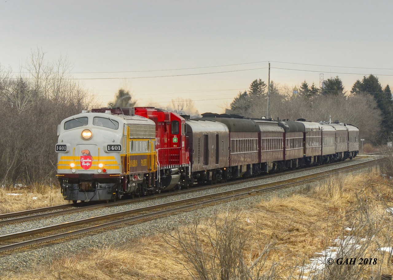 Train 41B CP-1401 Departing Westfort/Thunder Bay approaching Mile 3.7 on it's journey westward.