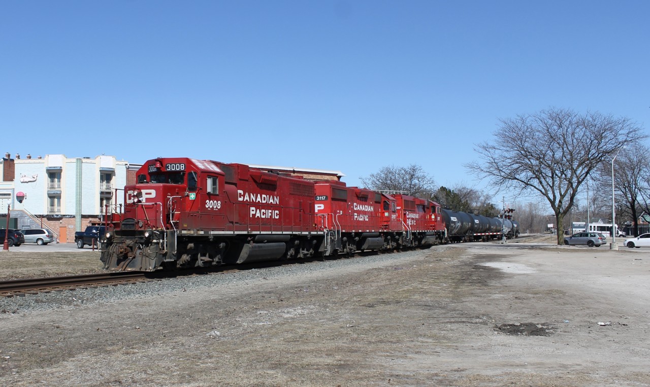 CP T29 makes a daylight run to Chatham where it would complete its' work at the ethanol plant after running around its' train at Ringold.