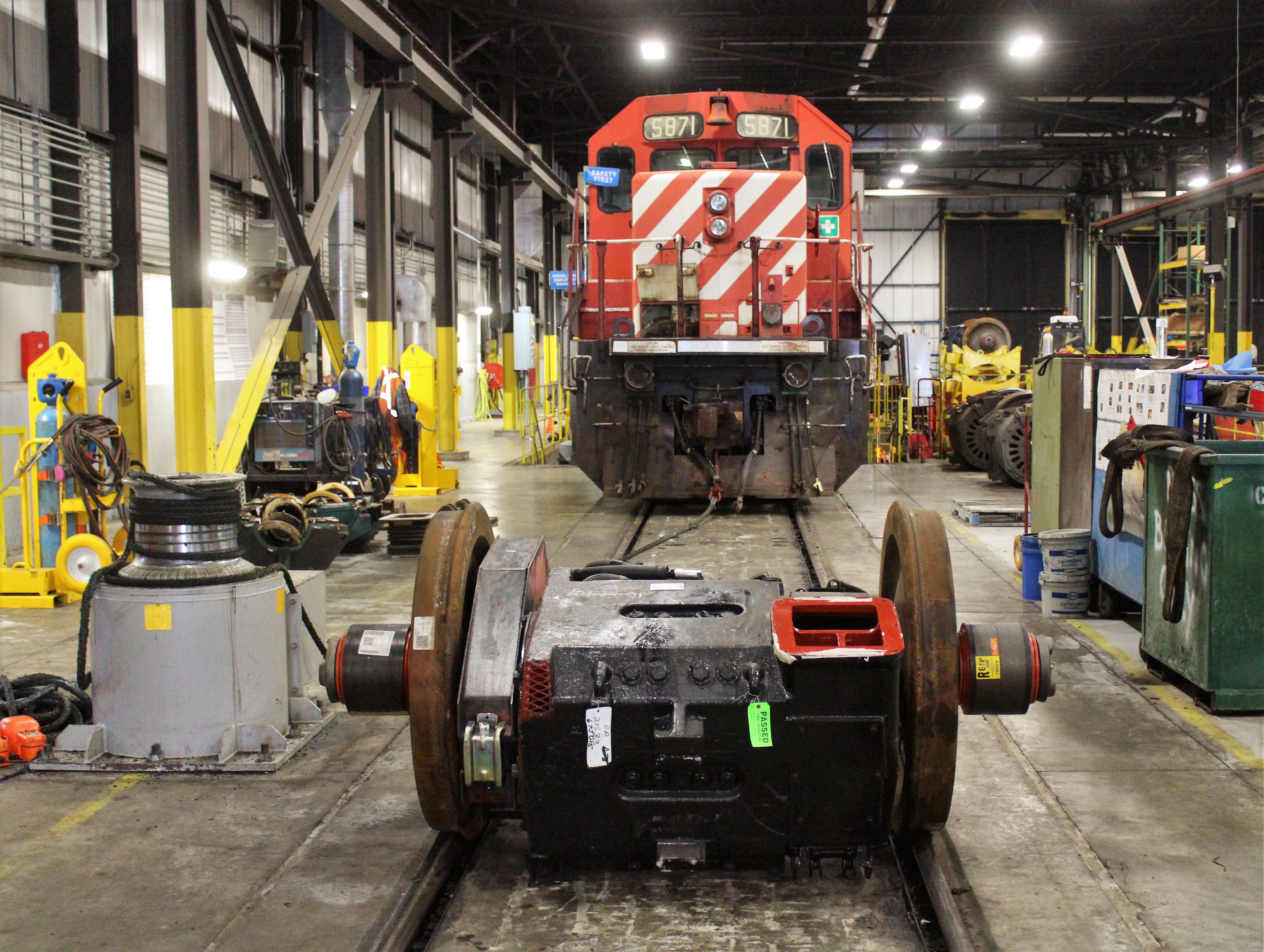 Railpictures.ca Paul Santos Photo A freshly built traction motor is