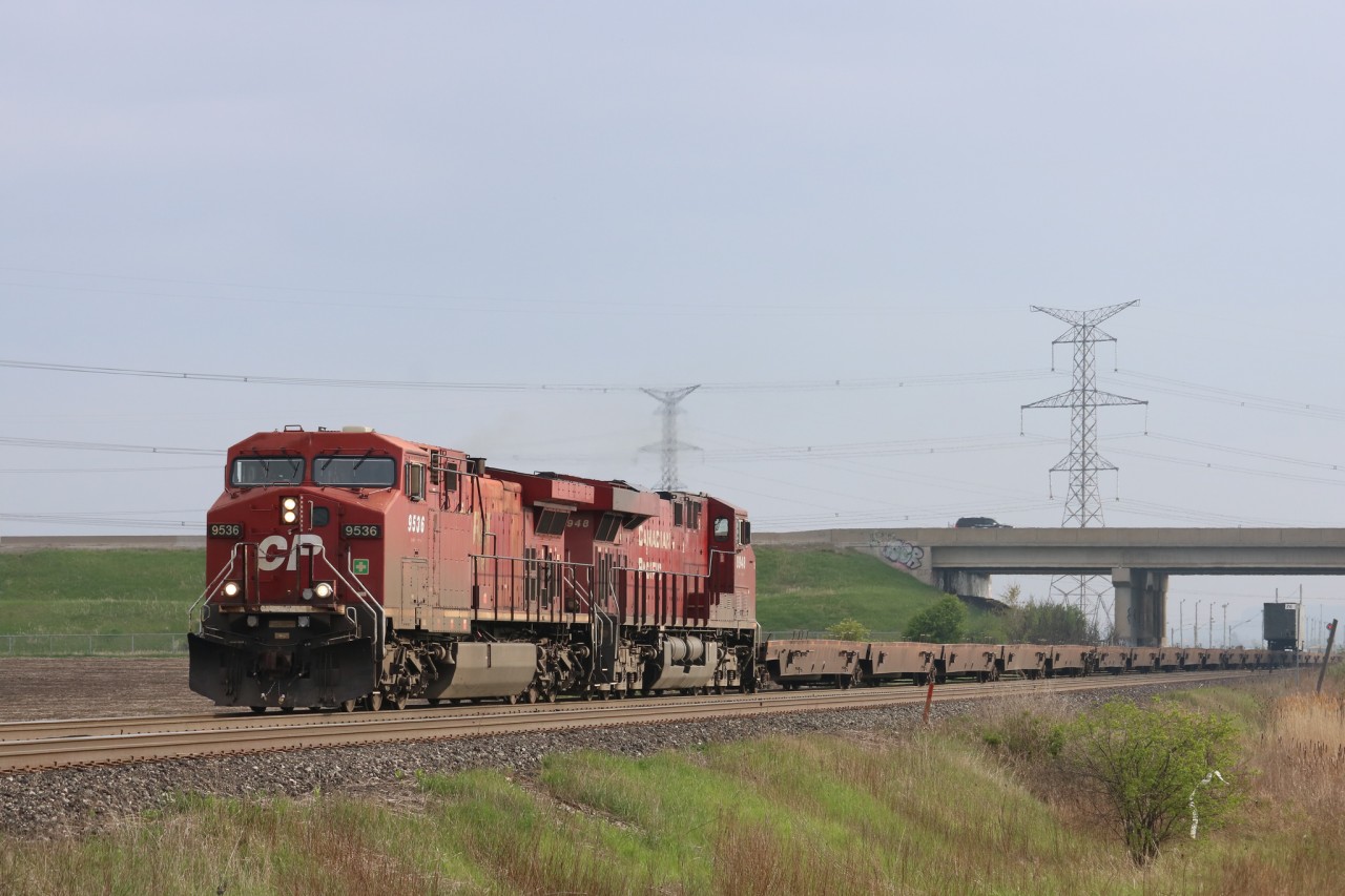 With only a few days remaining for the CP Expressway, we made the choice of heading out to see it one last time.