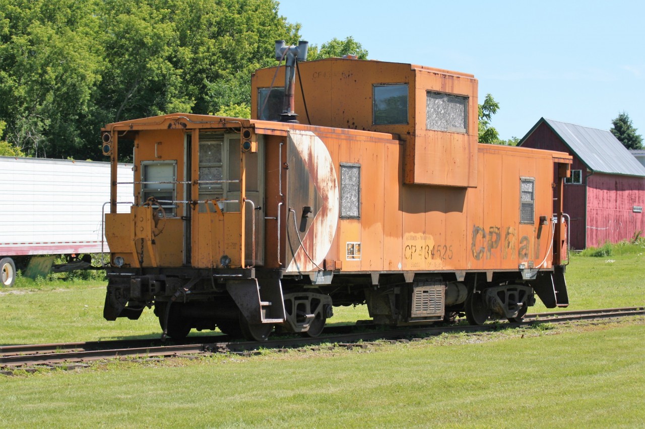 Long retired Canadian Pacific caboose 434525 still proudly displays it's fading multi-mark at the Memory Junction Railway Museum in Brighton, Ontario.
