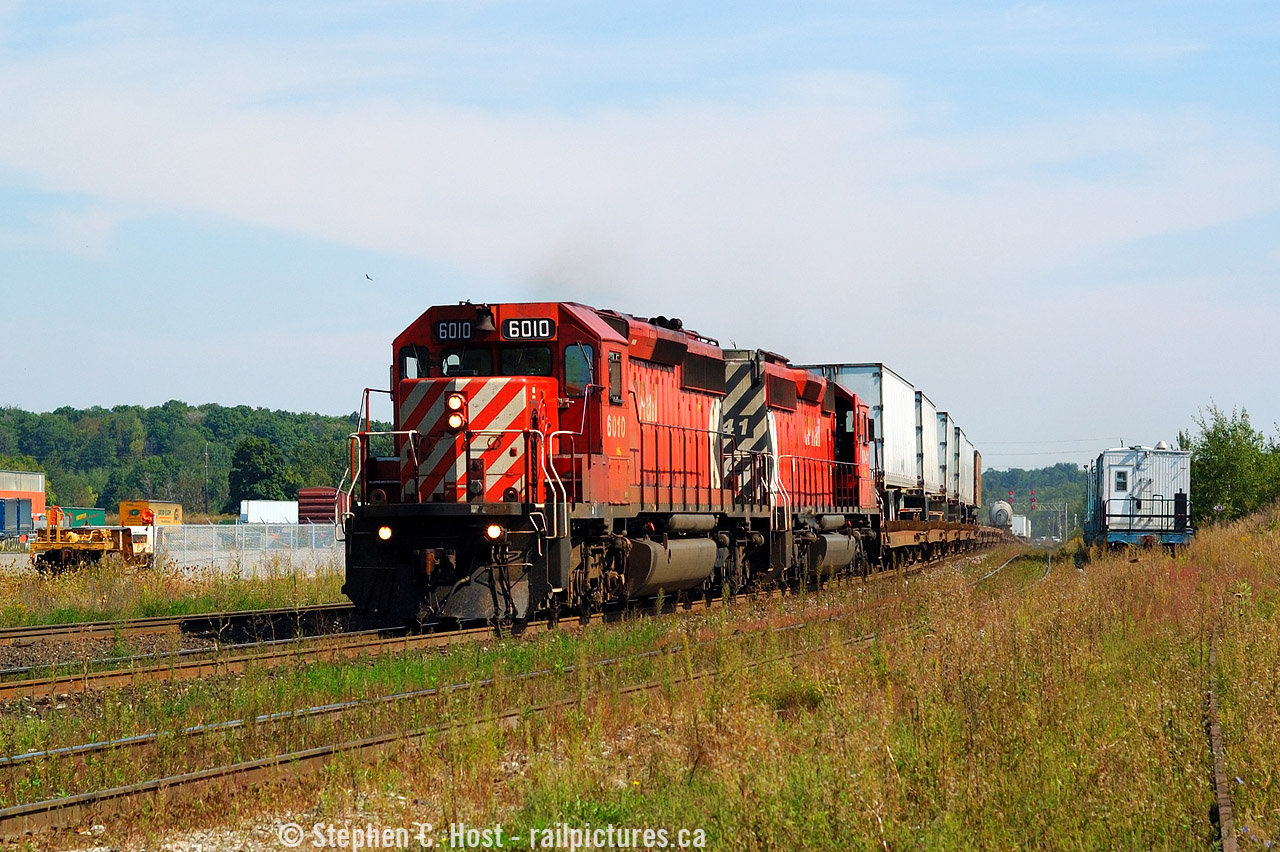 Anyone recall exactly when the Expressway trains to Detroit were cancelled and what their symbols were? We took these for granted, four per day , operating on schedule.. boring unit trains we thought. But thankfully I was able to photograph a few in good light on nice days.... because it would seem I basically ignored them most of the time instead seeking out Branchline action or manifests. While the economy of ours heats up the market for truckers is becoming very very tight - companies are now turning to rail to get product moved, and I wonder if the rail market is also tightening up and CP is instead looking to concentrate their resources on higher revenue shipments, my thoughts on why the Expressway is to be cancelled at the end of this month. Feel free to comment below and add to the discussion.