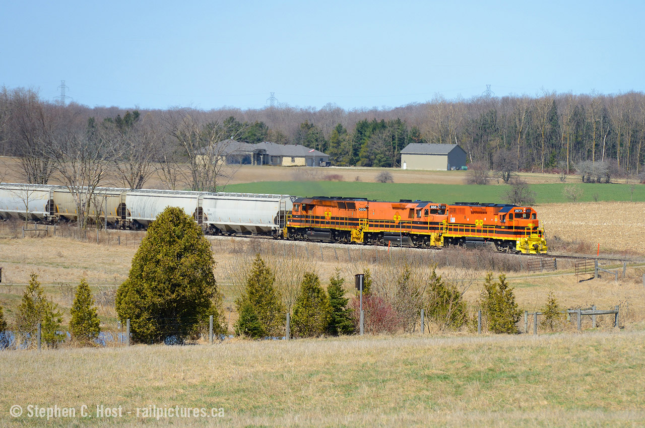 Railpictures.ca contributor Jason Noe and I teamed up for this photo, we ended up meeting up in Kitchener by chance and heard 516 was west of town and coming our way, so we went west to see what we could find, and ended up here. We had a bit of a wait on our hands, but you could hear this train coming for miles as they seem to be up-grade leaving Baden.It sounded so good before I took some photos I dropped my phone in the grass on record to capture the action. I've since extracted and edited the audio, and I'll let you listen for yourself, but I was clicking the camera shutter with some fury, and it is included in the audio because I just don't know how to edit it out.  MP3 is linked here - click to listen. What a show.