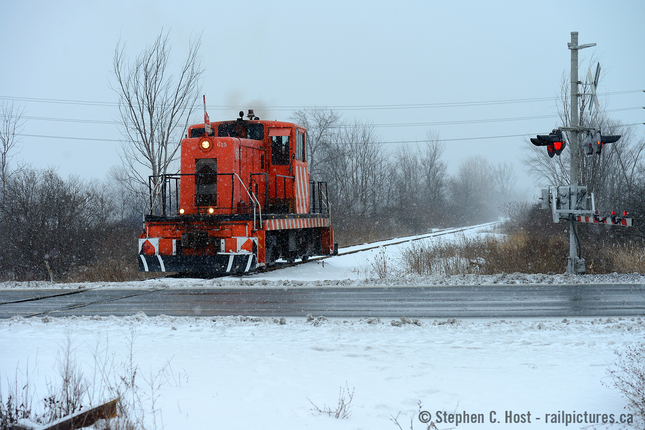 Some snow to cool y'all off. On this day I had 4 hours to kill and in 3 hours (with 1 hour of travel booked) I first managed to find the