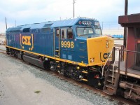 Newly refurbished CSX F40PH-2  9998 was a surprise guest at the yard today.