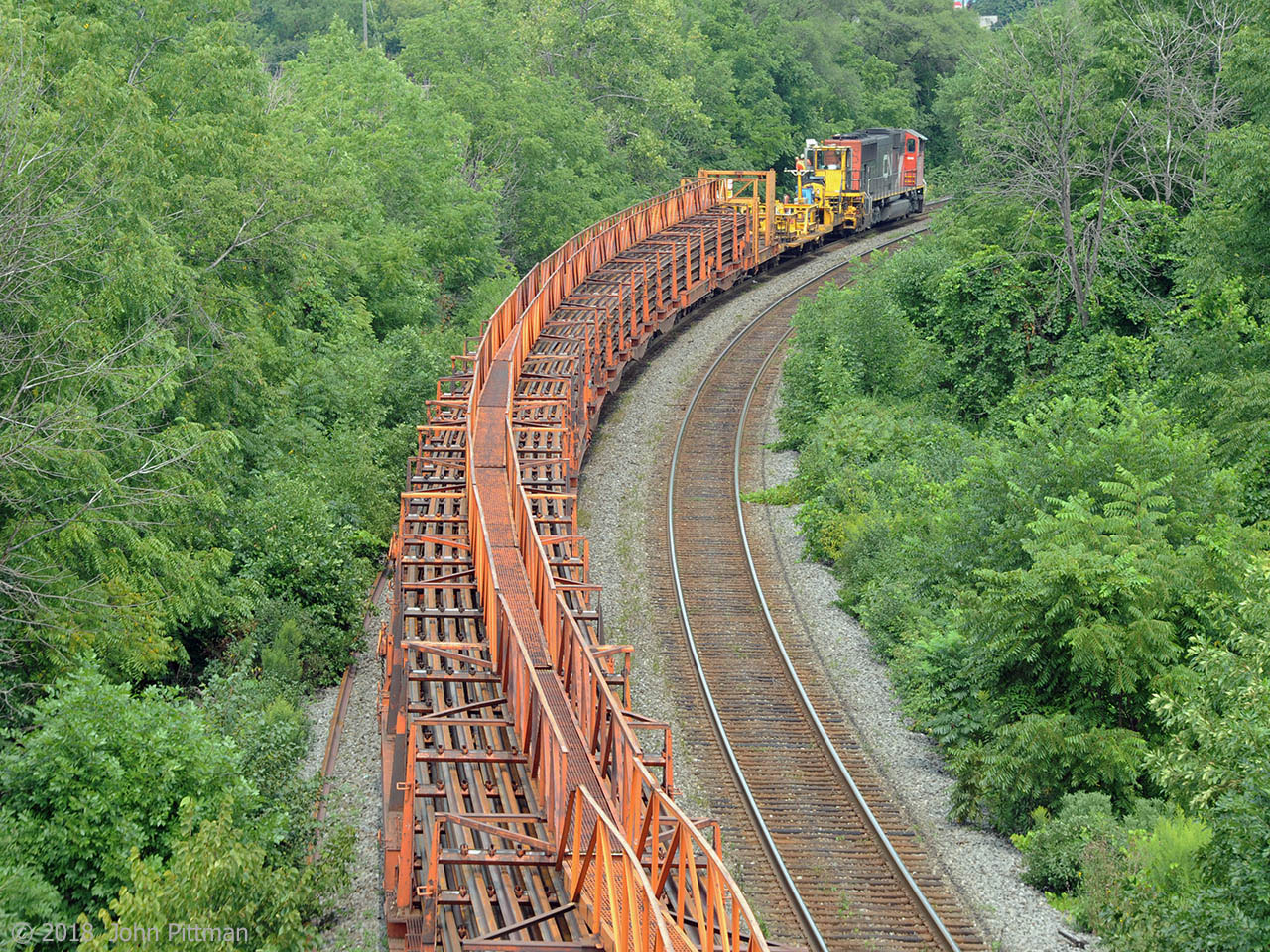 Railpictures.ca John Pittman Photo SD70i CN 5624 has been pushing