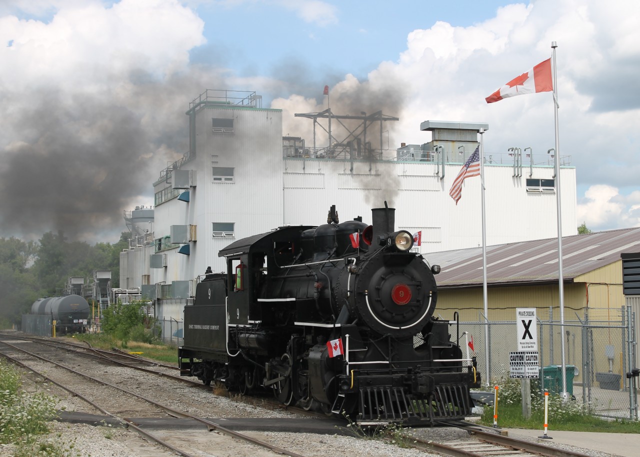 ETR 9 begins to run around its' train in Elmira before returning back to the shop on a hot summer day.