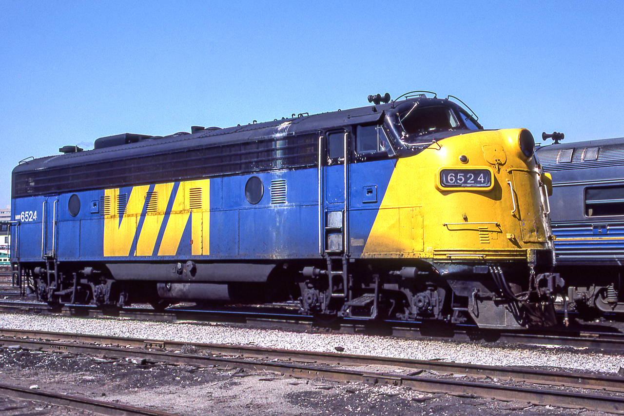 VIA 6524 is in Toronto on March 23, 1982.