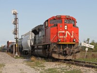 CN 8804 left Port Robinson with a cut of cars destined for Southern Yard. Unable to take a picture, we headed to Southern Yard to find him switching. After setting cars off, local 562 lifted some cars and headed toward Fort Erie and is seen here at the northern switch of the wye at CN Yager.  