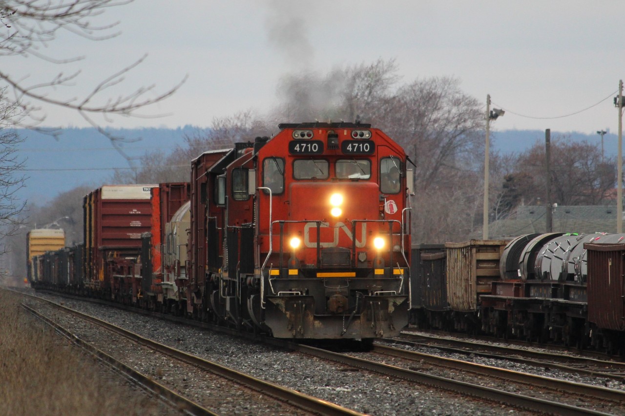 550 rolls into Parkdale Yard on a cool March morning.