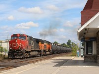 Kind of a nice surprise catching what was reportedly a re-routed #326 passing through Georgetown. Consist was IC Dash-9 #2723, PRLX ex BNSF SD75 #236 (ex 8236) with a unit tank train, and no buffer car, (place card #1993). DPU was CN SD70M-2 #8849, which split the tank cars and an empty rail train.