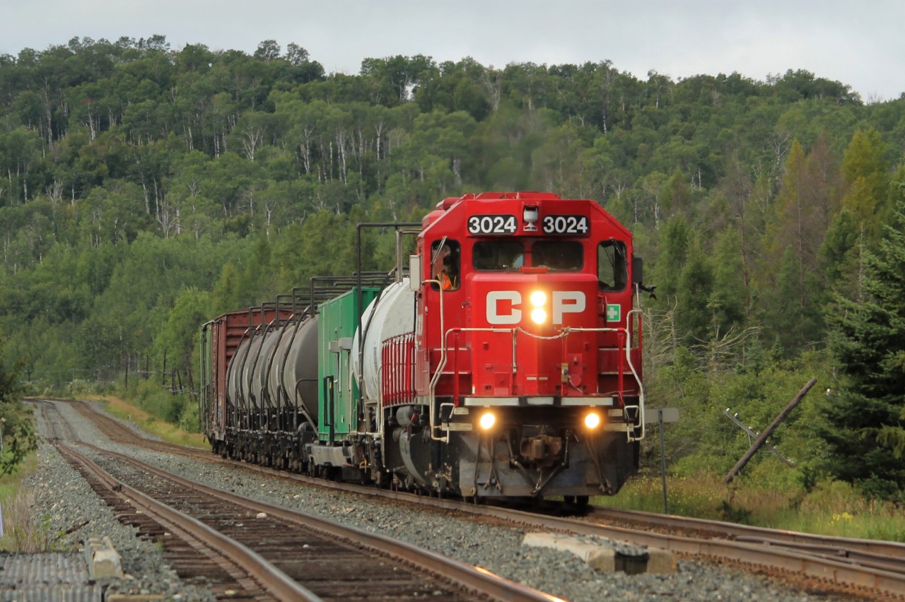 Heard this CP spray train on the scanner while on a trip to Thunder Bay and ended up "chasing" it out of the city. Luckily for me, it was restricted to 15 MPH so the chase was a rather easy one using the Trans Canada Highway.