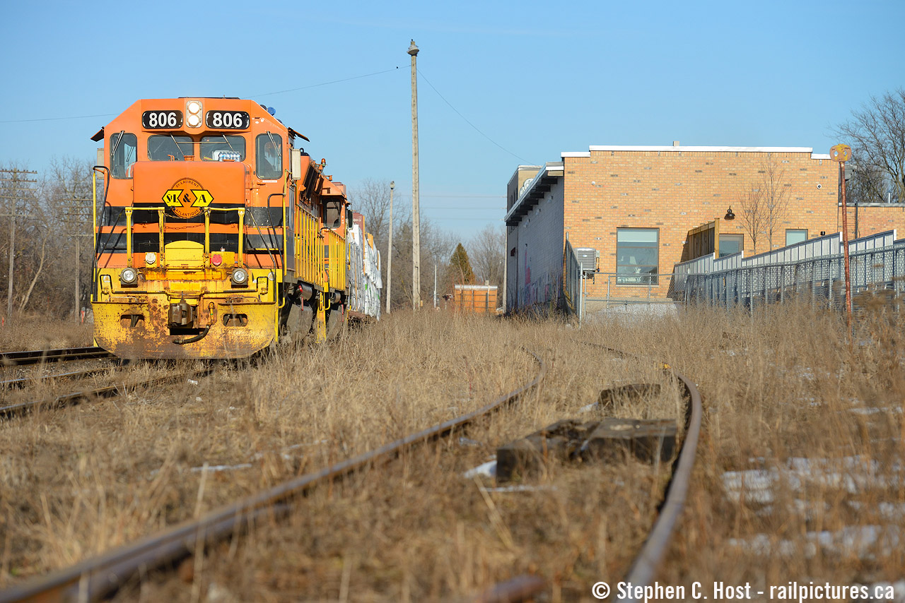 And here's part 2/2 - After work I discovered that both GEXR locals were running a few hours late, and after photographing 580 on the former CN Fergus sub I heard GEXR 582 just down the street. Here's582 reversing onto the Guelph siding beside the former CN Freight shed - The train would park here for the night.