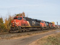 CN 2813 leads a stack through Truro heading east towards Halifax’s Rockingham Yard 