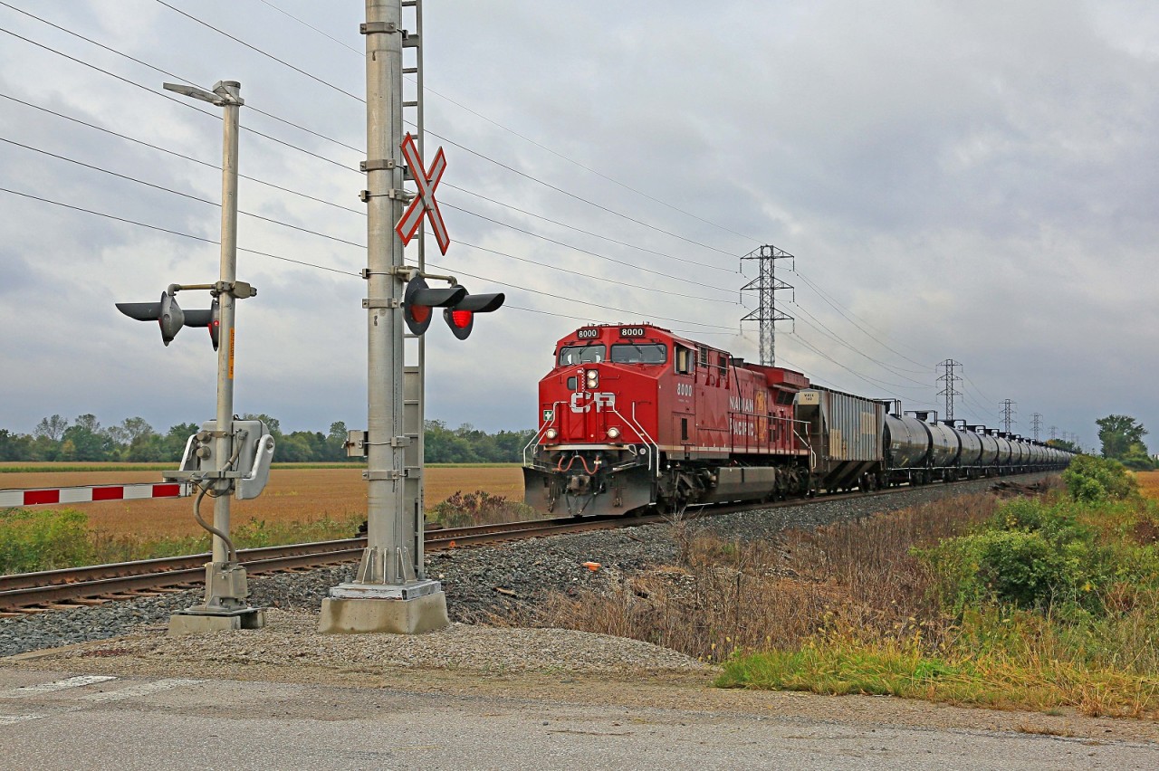 CP 8000-650, with trailing DPU 8861, heads east at mile 98.8 on the CP's Windsor Sub.