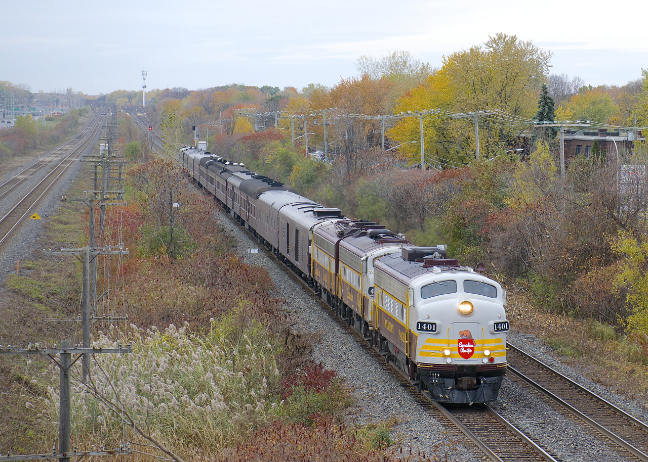 Railpictures.ca Michael Berry Photo CP’s business train is eastbound