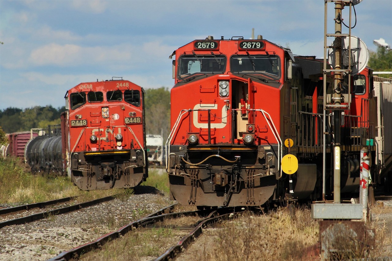 I checked out Port Rob for the first time last month. When I got there, these three units were working together. Soon after, they split the power with 2679 and another unit being assigned to L562 and the cowl being assigned to L531 (I think? or L530?). They would sit like this while the crew took their lunch break, which allowed me to catch a southbound CP train on the Stamford Sub (Burger Road crossing) before heading back towards Brookfield to catch both of these trains on the move.