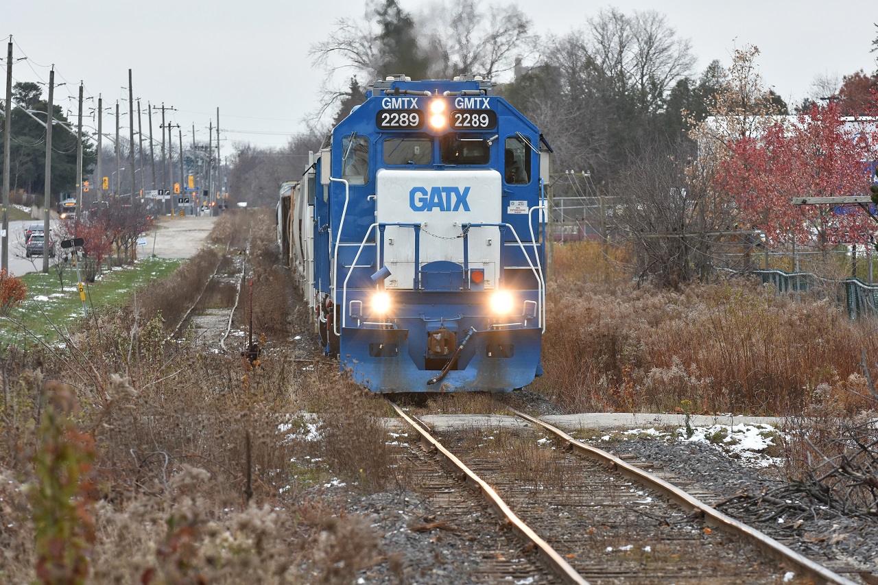 GEXR 582 heads up to North Guelph with 2 of 5 GMTX units currently on the property. GEXR 580 brought the two GMTX units from Kitchener and swapped out RLK 4095 in Guelph (582's power that ran North from Cambridge). After working XV yard and Shantz Station, 580 brought 70 cars back to Kitchener. It's looking more like a GATX takeover than anything...