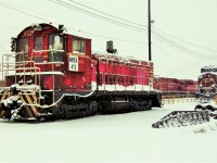 Ex Stelco SW900 parked on track R10 east (since removed) on a snowy February morning.
