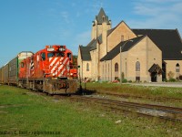 A late day train coming from Woodstock with autoracks for CAMI in Ingersoll - that low late summer sun just looked so good on the nose stripes of our Action Red GP9's - sister to OSR 8235 - CP 8234 in the lead - now history, and now OSR territory. You can replicate this shot if 8235 gets on point of the Woodstock Turn - until OSR paints it :)
