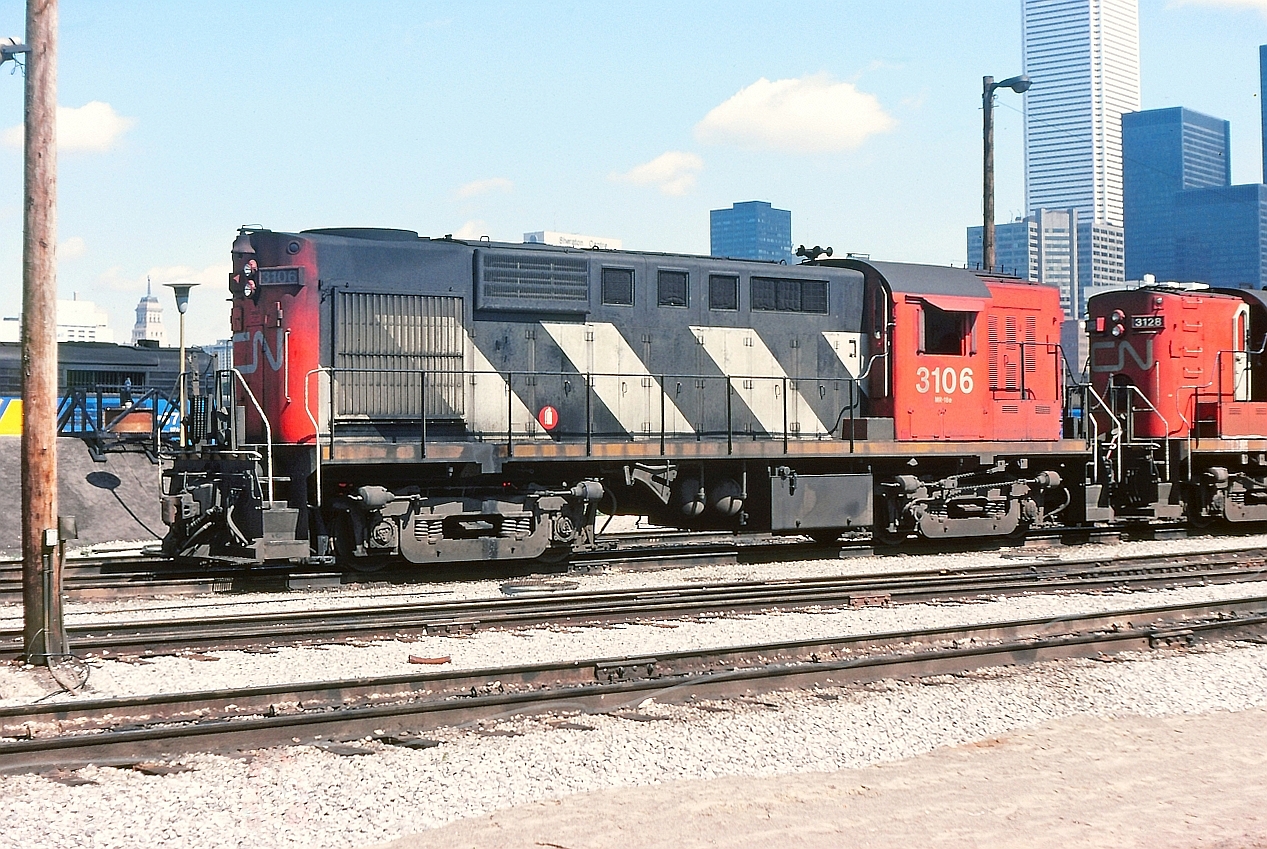 On the shop tracks at Spadina